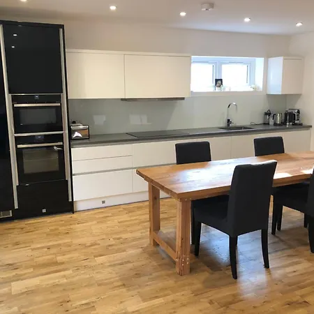 Spacious Self-Contained Flat - 33As1 London Exterior photo