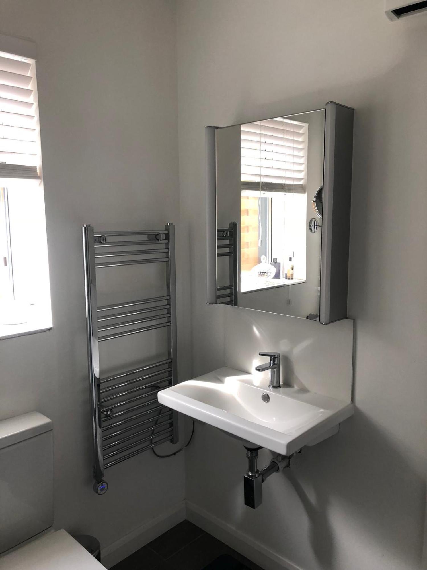 Apartment Spacious Self-contained Flat - 33as1 London